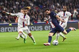 Ligue 1: il PSG vince e torna in vetta, il Nizza battuto