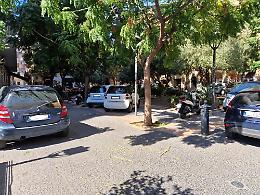 Catania, piazza Sciuti: da zona pedonale ad anarchia generale