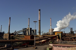 Ex Ilva:Urso,noi non ricattabili;azienda torni su suoi passi