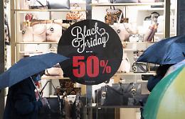 Black friday: Confesercenti, 12,7 milioni italiani già pronti