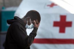 Migranti: ventenne arriva sotto choc, finisce in psichiatria, ma resta ricoverato anche se sta meglio. Ecco perchè