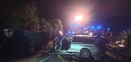 Tragedia lungo le strade ad Agrigento. Il bilancio è di due morti e un ferito gravissimo