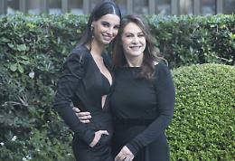 Elena Sofia Ricci dice addio a Suor Angela: «E' stato difficile separarmi da lei...»