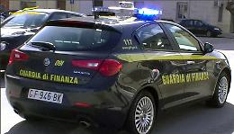 Siracusa, vendevano gasolio di bassa qualità (che alla lunga rovina il motore): sette denunce