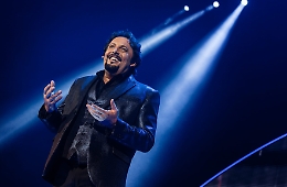 Enrico Brignano, "Ma... diamoci del tu" approda nella Valle dei Templi