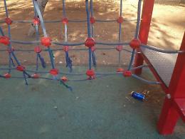 Catania: degrado al parco giochi di largo Bordighera