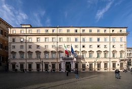 «Ospedali da campo e casette per le famiglie»: il piano del governo Meloni per l'intervento italiano nella Striscia di Gaza
