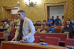 Pspp al castello di Donnafugata, il consigliere Firrincieli: "Non è stato ancora aggiudicato, ma risulta che il persona della società individuata già sia all'opera. Chiedo chiarezza"
