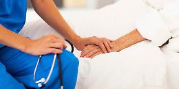 Cure palliative, in Sicilia nessun iscritto alla specializzazione. «La materia neanche inserita nei corsi di Medicina»