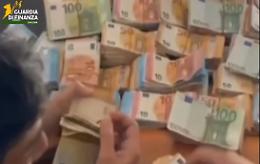 «Investite in Lussemburgo» ma era una truffa da 5 milioni della consulente (ora arrestata)