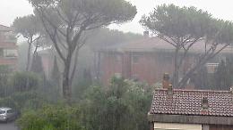 Clima mite in Italia ma non ancora per molto: in arrivo la pioggia di Halloween