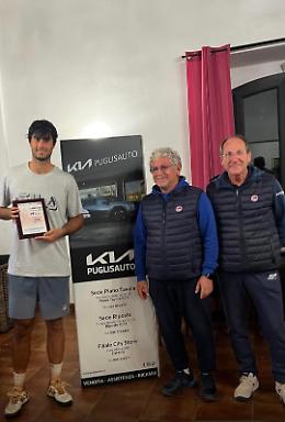 Tennis: al toscano Gianmarco Ferrari la finale del singolare del Torneo internazionale "Città di San Gregorio" 