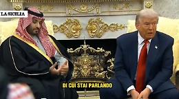 Il giornalista incalza il principe saudita sull'omicidio Kashoggi e Trump lo blocca: «Stai mettendo in imbarazzo l'ospite»
