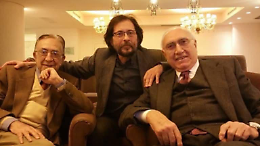 Santino Mirabella presenta "I nostri esordi": omaggio a Pippo Baudo e Tuccio Musumeci alla Feltrinelli