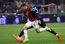 Pulisic stende l'Inter, regala il derby al Milan e lancia i rossoneri all'inseguimento della Roma