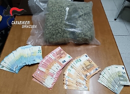 Arrestato con un chilo di marijuana: 56enne finisce ai domiciliari