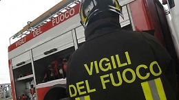 Incendiata l'autovettura di un insegnante