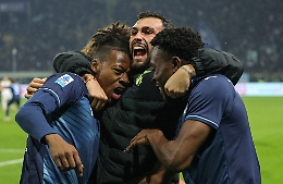 Lazio eroica: vittoria in nove contro un Parma addormentato