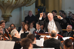 Gran gal&agrave; natalizio: la Camerata Polifonica Siciliana chiude il 2025 con un viaggio musicale intorno al mondo