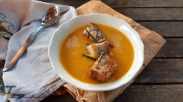 Santo Stefano detox: cinque ricette di zuppe leggere e gustose da preparare il giorno dopo Natale