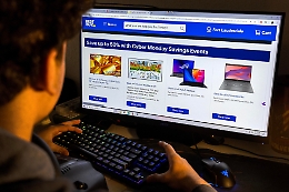 E-commerce: corre veloce, ma i negozi non sono &ldquo;finiti&rdquo;: l&rsquo;Italia al bivio tra digitale e prossimit&agrave;