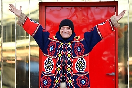 Alfonso Signorini sparisce dai social: la tempesta Corona lo ha travolto e lui disattiva Instagram