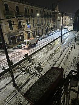 Messina, assalto di Ponente e Maestrale: tra graupelate e neve in quota, il freddo ridisegna la mappa del maltempo