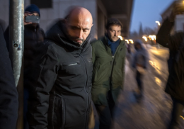 Crans-Montana, Jacques Moretti resta in carcere per tre mesi: ipotizzato il disastro colposo