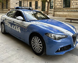 Vittoria, arrestato un 23enne per spaccio e detenzione di armi