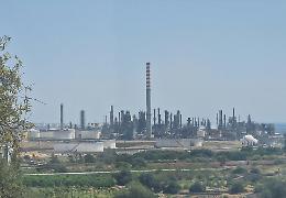Eni-Versalis, il sindaco di Priolo: &laquo;No allo spostamento dei lavoratori&raquo;