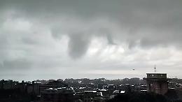 Tromba d'aria a Genova: allagamenti e frane, molti cittadini senza luce e gas VIDEO