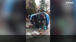 Santa Caterina Valfurva, pullman scolastico finisce nel torrente Frodolfo