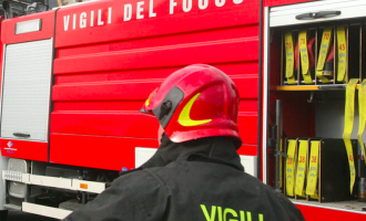 Migrante fugge dal centro di permanenza per i rimpatri di Pian del Lago e precipita in una scarpata: recuperato dai vigili del fuoco