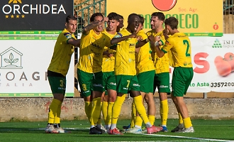 La festa dei giocatori del Niscemi