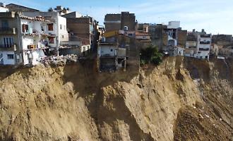 Pian piano si torna alla normalit&agrave; a Niscemi: vigili del fuoco avviano il recupero nelle abitazioni vicino alla frana