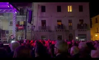 A Niscemi il concerto solidale per ripartire dopo la frana: Mario Biondi, Analfino e tanti altri sul palco