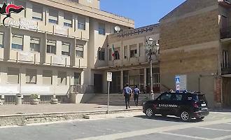 Sommatino, il fratello del pentito miracolato: &laquo;Il sindaco sugnu io&raquo;. Per lui la vendetta con l'asta gonfiata della casa del sindaco