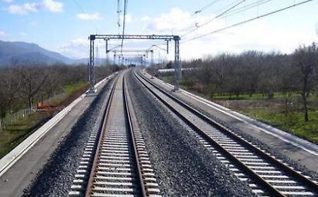 Trenitalia: modifiche alla circolazione ferroviaria e possibili disagi nei weekend di giugno