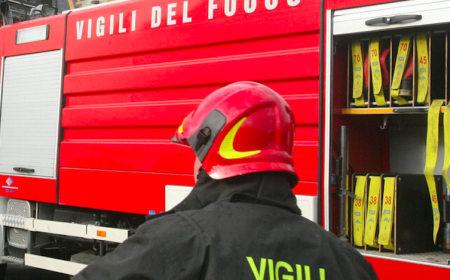 Migrante fugge dal centro di permanenza per i rimpatri di Pian del Lago e precipita in una scarpata: recuperato dai vigili del fuoco