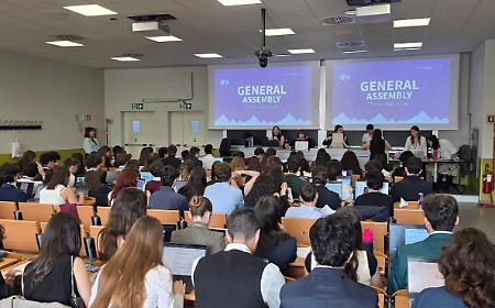 Dalla Sicilia a Torino: l&rsquo;Iis Luigi Russo protagonista alla finale nazionale del Parlamento europeo dei giovani