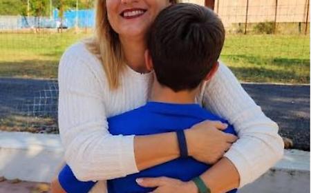 Il Comune di Gela premia la maestra che ha trasformato un gesto personale in valore pubblico