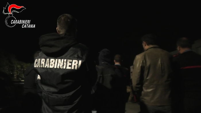 Catania, rapine brutali con le finte divise delle forze dell'ordine: da chi era composto il commando sgominato dall'operazione Khalipha