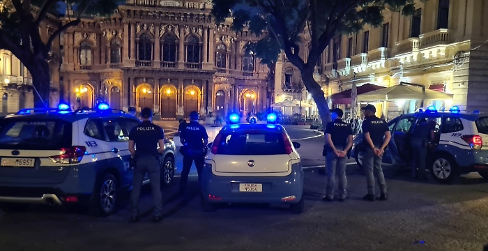 Movida sotto controllo a Catania: 431 persone identificate, sequestri e denunce nel weekend
