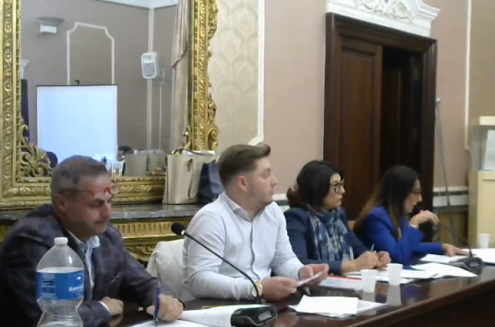 Attriti politici in consiglio comunale a Regalbuto