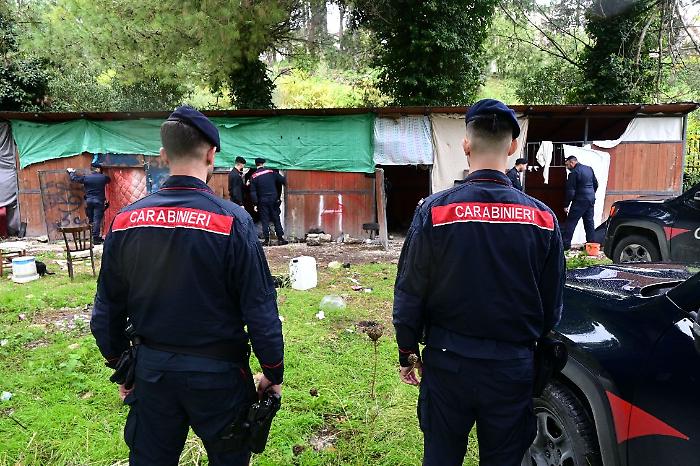 Operazione dei carabinieri per il contrasto all’immigrazione irregolare: due espulsi