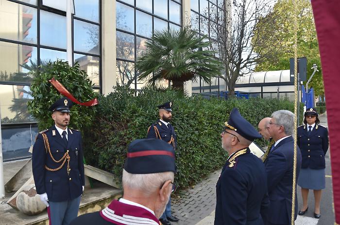 Ragusa, la Questura onora i caduti per la commemorazione dei defunti