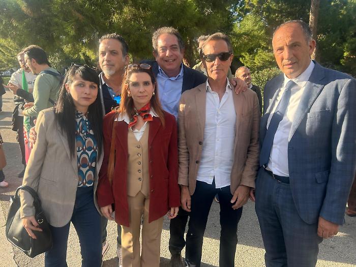 Ragusa, Calabrese (Pd): "Lavoriamo per mandare a casa Cassì"