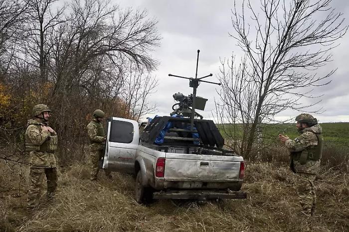 Droni FPV e munizioni vaganti: la Russia annuncia la distruzione di decine di veicoli diretti a Kupyansk