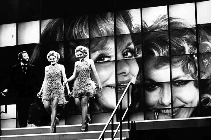 Gemelle Kessler, simbiosi e geni dietro la scelta estrema del suicidio assistito