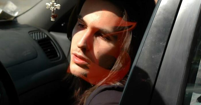 Garlasco, le foto inedite di Sempio davanti casa Poggi il giorno del delitto 